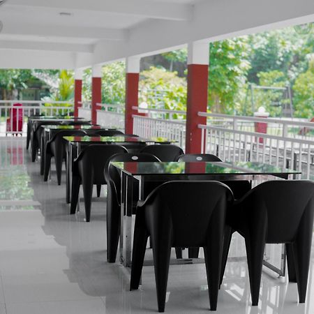 Rockdale Resort Nilambūr Buitenkant foto