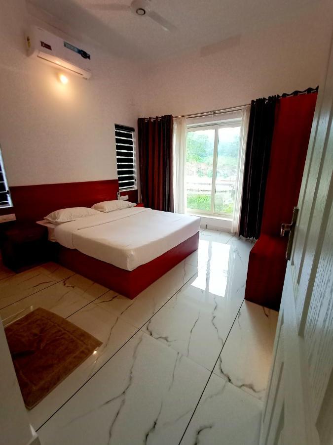 Rockdale Resort Nilambūr Buitenkant foto