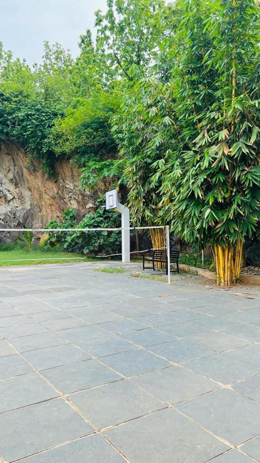 Rockdale Resort Nilambūr Buitenkant foto